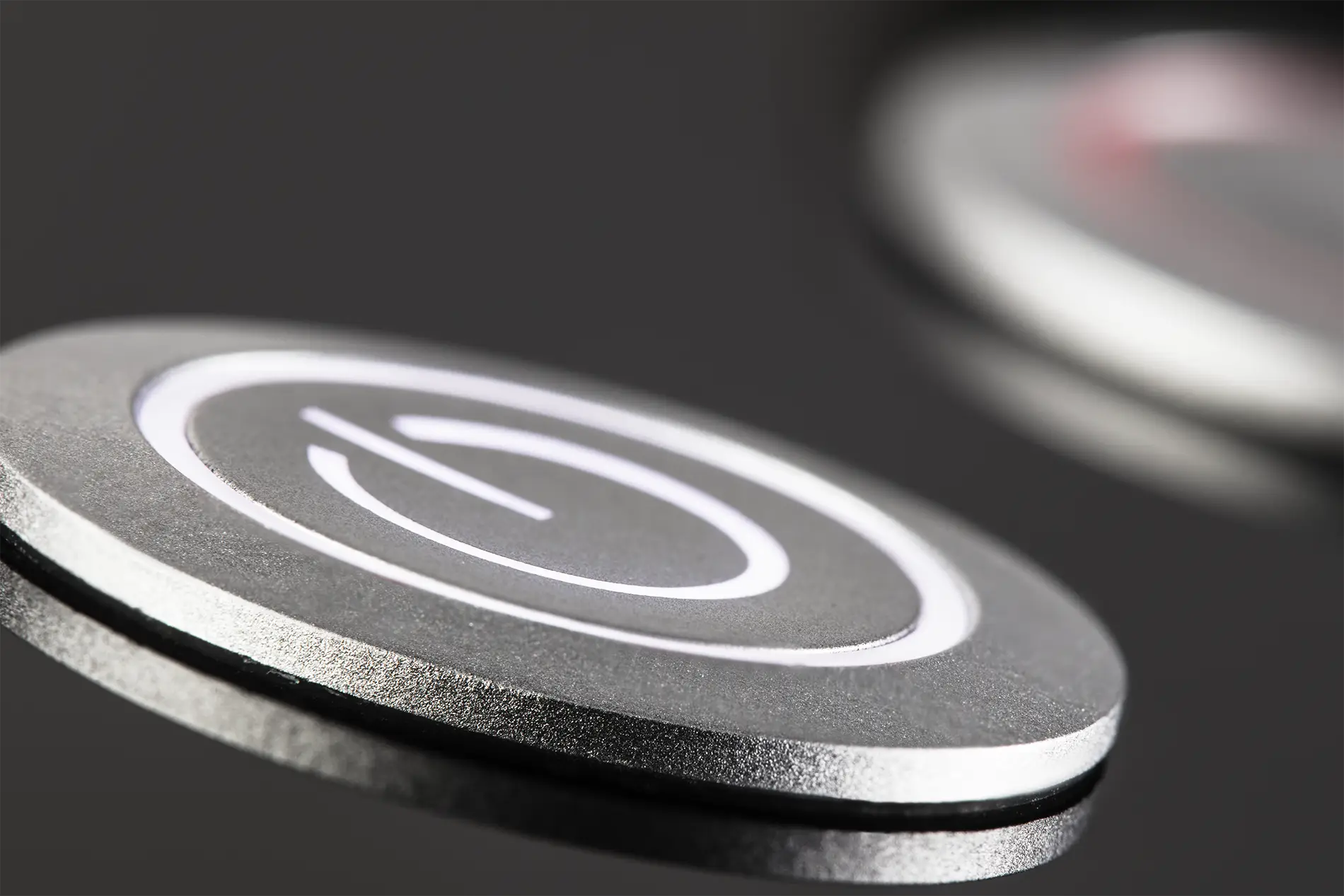 Drucktaster mit Ringbeleuchtung