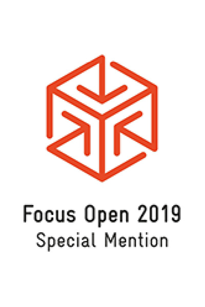 On this picture you can see the Award Focus Open 2019 Special Mention.